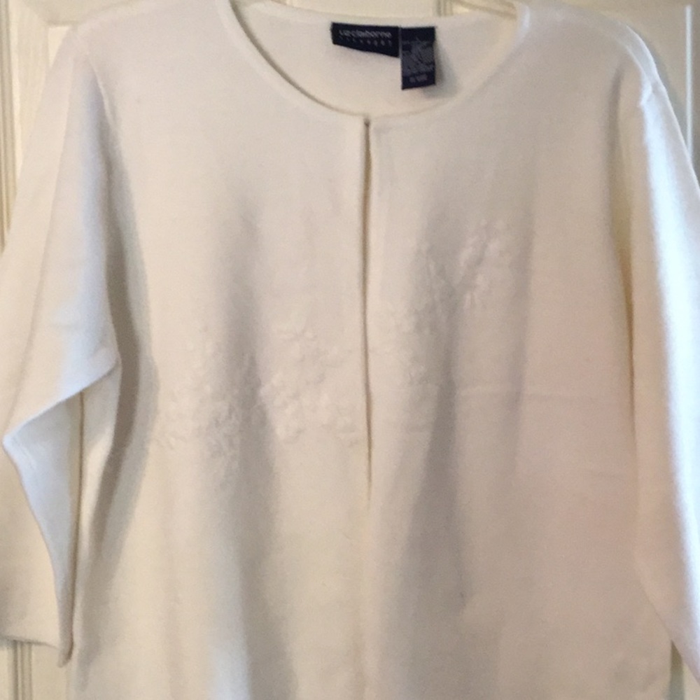 Liz Claiborne 3/4 length sleeve sweater